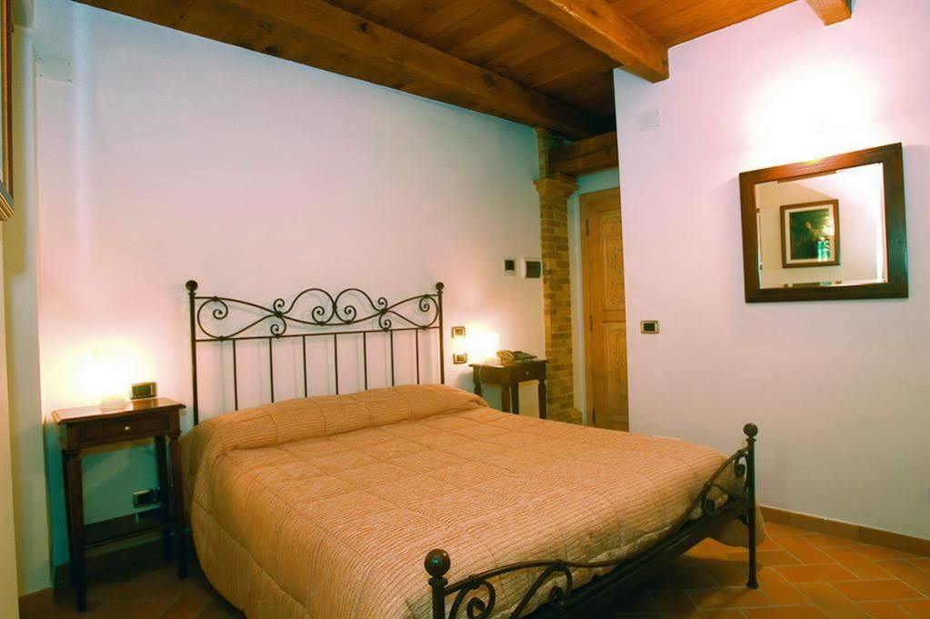 B&B La Torretta Sul Borgo Grottammare Eksteriør bilde